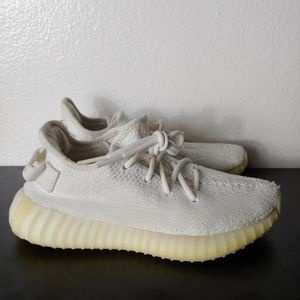 Size 5.5 - adidas Yeezy Boost 350 V2 Cream White/Triple White